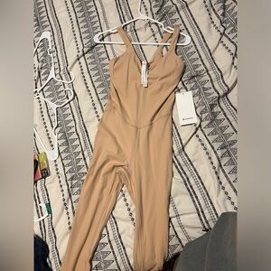 Lululemon jumpsuit never worn